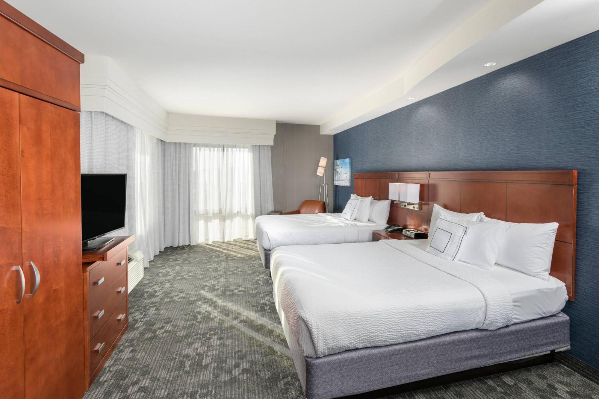 Courtyard By Marriott San Diego Oceanside Dış mekan fotoğraf