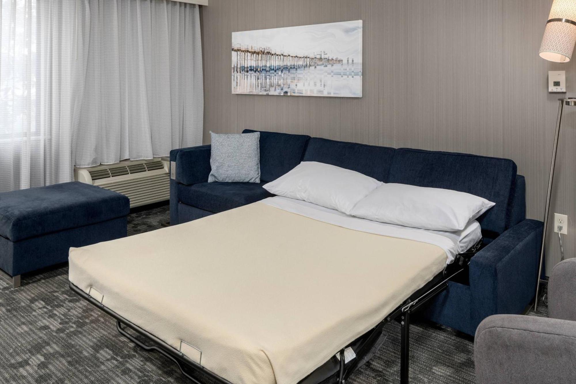 Courtyard By Marriott San Diego Oceanside Dış mekan fotoğraf