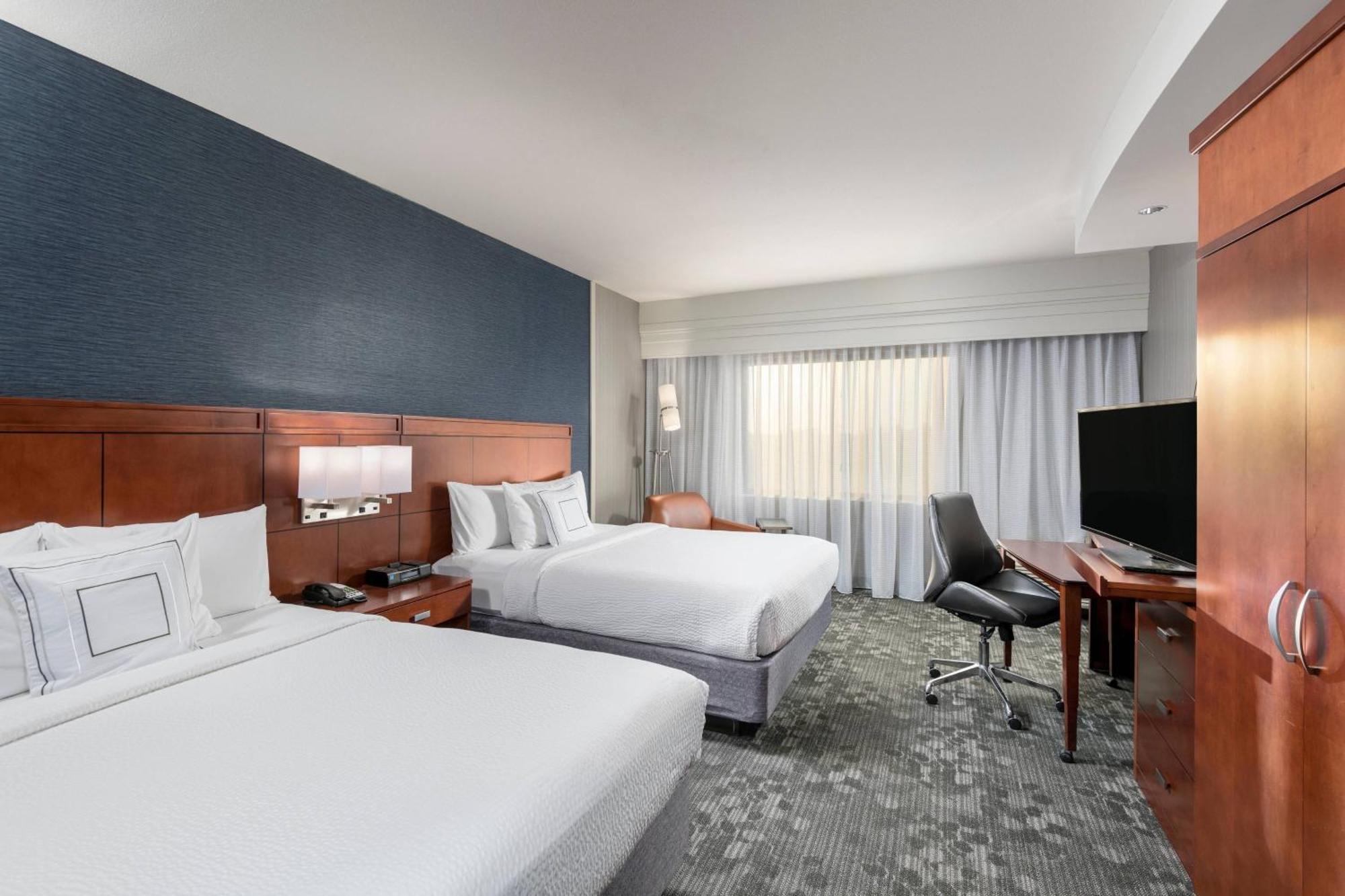 Courtyard By Marriott San Diego Oceanside Dış mekan fotoğraf