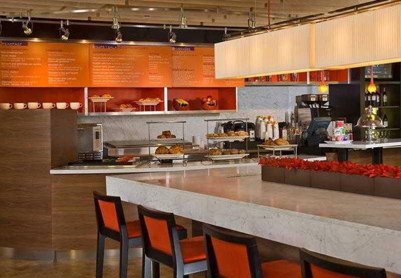 Courtyard By Marriott San Diego Oceanside Restoran fotoğraf