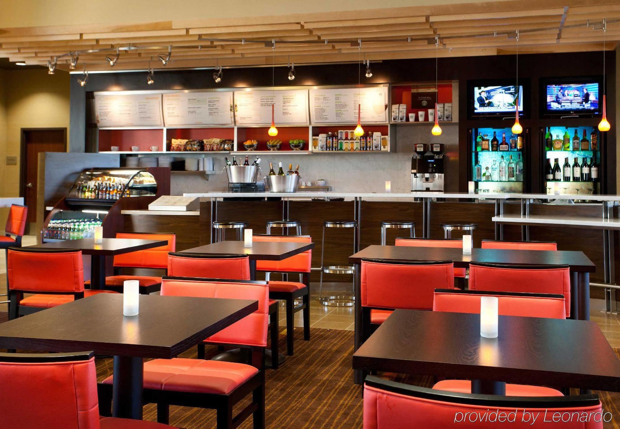 Courtyard By Marriott San Diego Oceanside Restoran fotoğraf